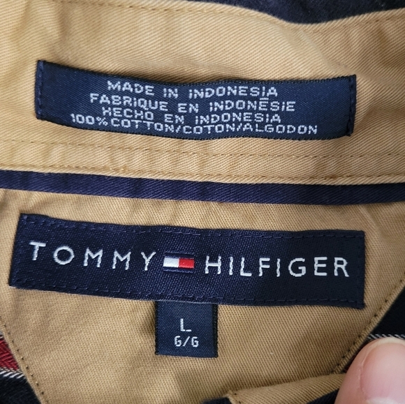 Tommy Hilfiger Retro Striped Long Sleeve Collared Casual Button Down - Picture 8 of 8